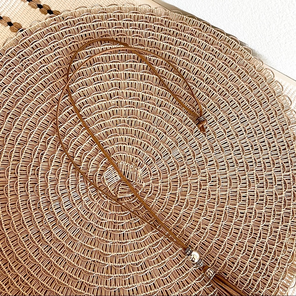 Faux Leather Tassel Long Necklace - Picture 5 of 5